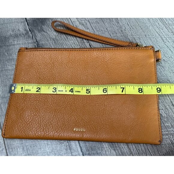 Fossil Wristlet‎ Wallet Genuine Leather Embossed Tan Inner Pocket Zip Pouch 6x9" - Picture 7 of 7